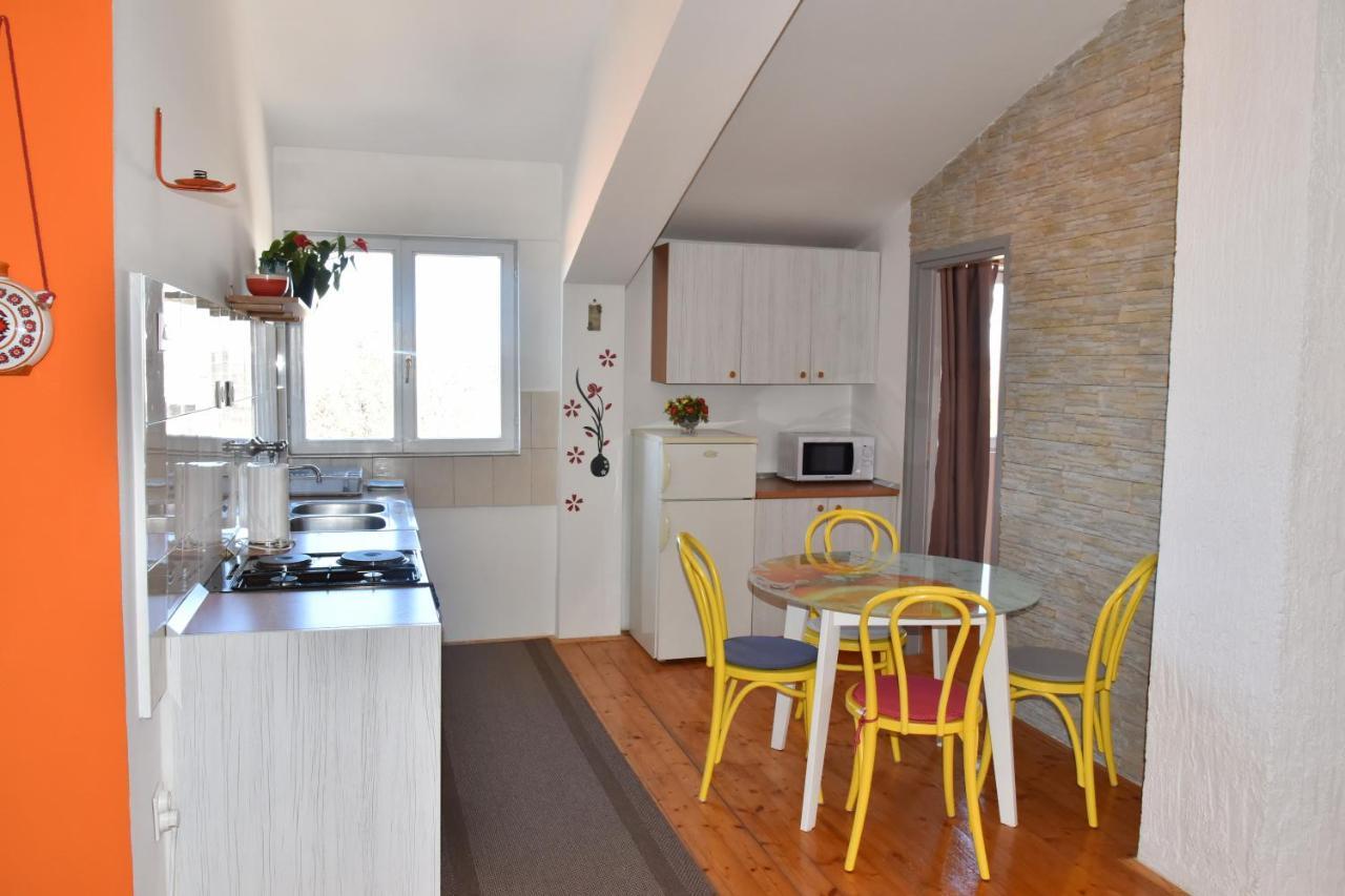 Apartment Piero Zadar