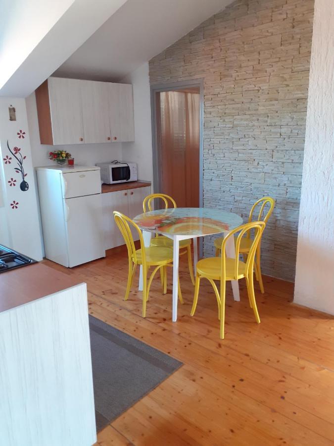 Apartment Piero *